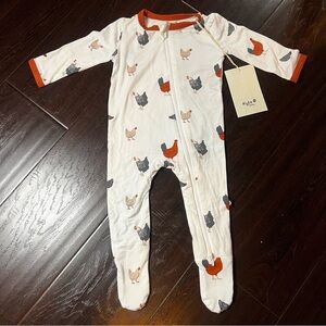 Kyte BABY Cream and Red Chicken Farm Style Print One Piece NWT size 3-6 Month